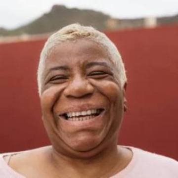 Happy customer review praising Nervala nerve support benefits